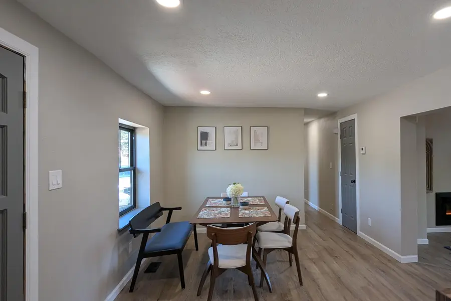 10031 Guadalupe Trail Nw #A, Albuquerque, NM 87114 - Image #2