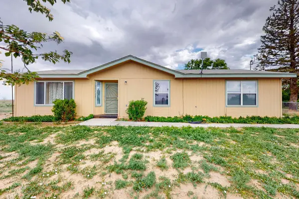 10 E Howell Road, Estancia, NM 87016
