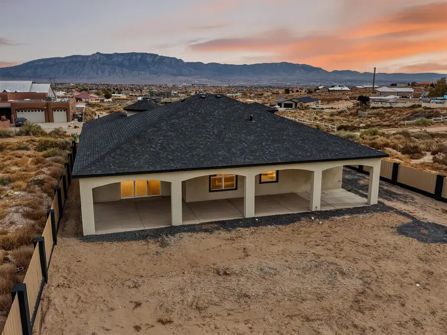 1209 11th Street Se, Rio Rancho, NM 87124 - Image #3