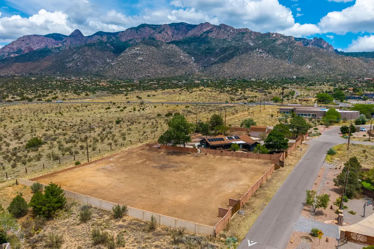 12519 Elena Drive Ne, Albuquerque, NM 87122 - Image #1