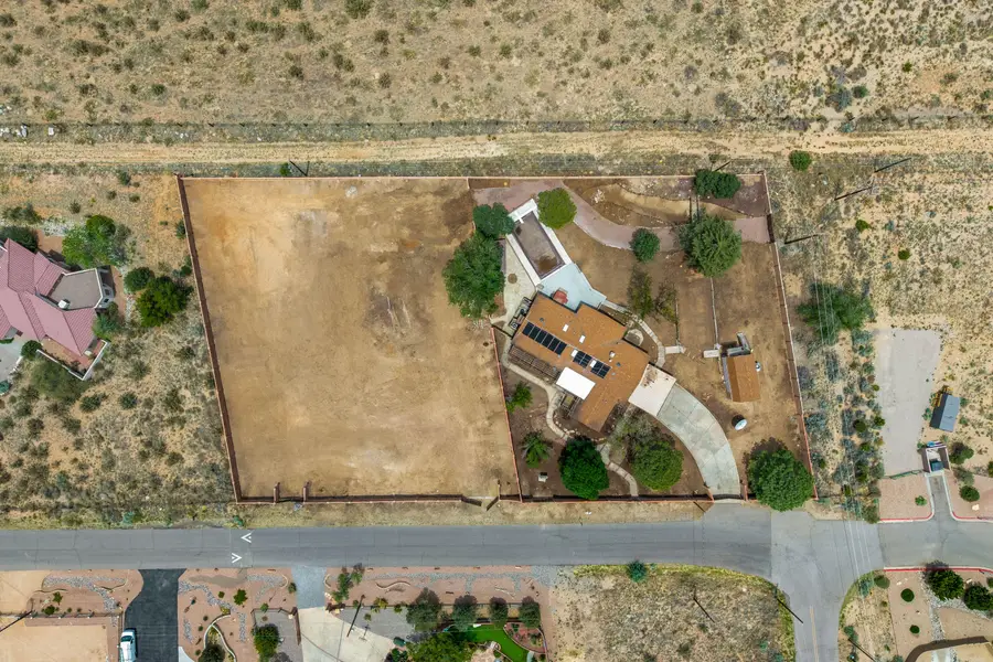 12519 Elena Drive Ne, Albuquerque, NM 87122 - Image #2