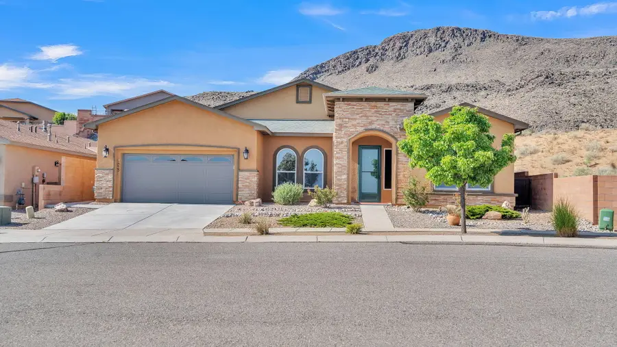 4281 Palo Verde Ct, Los Lunas, NM 87031 - Image #2