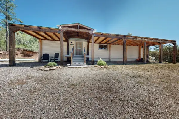 38 Chipmunk Lane, Tijeras, NM 87059