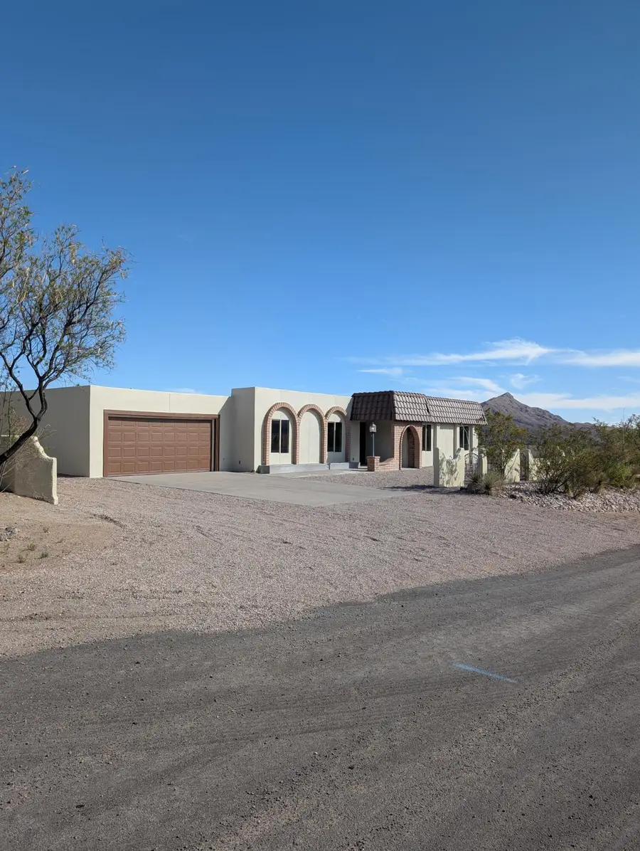 301 Stagecoach Drive, Elephant Butte, NM 87935 - Image #2