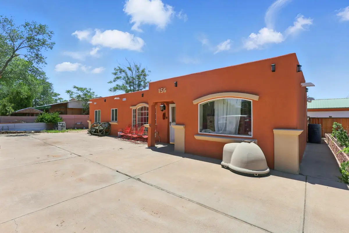 156 Pueblo Luna Drive Nw, Albuquerque, NM 87107 - Image #1