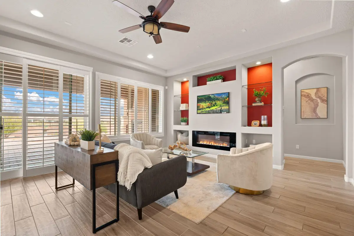 9243 Del Webb Lane Nw, Albuquerque, NM 87120 - Image #1