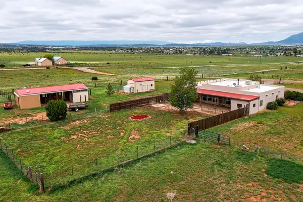 8 Tierra De Manana Court, Edgewood, NM 87015