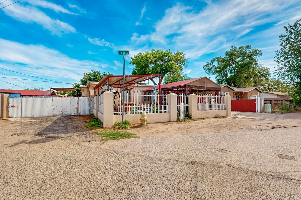 1545 Feliz Lane Sw, Albuquerque, NM 87105 - Image #1