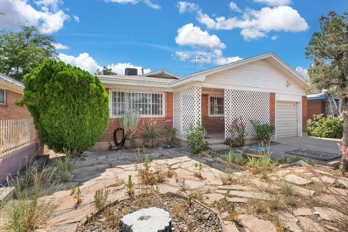 1124 California Street Se, Albuquerque, NM 87108 - #1