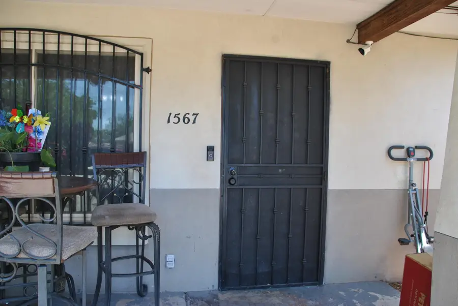1567 Las Glorietas Sw, Albuquerque, NM 87105 - Image #3