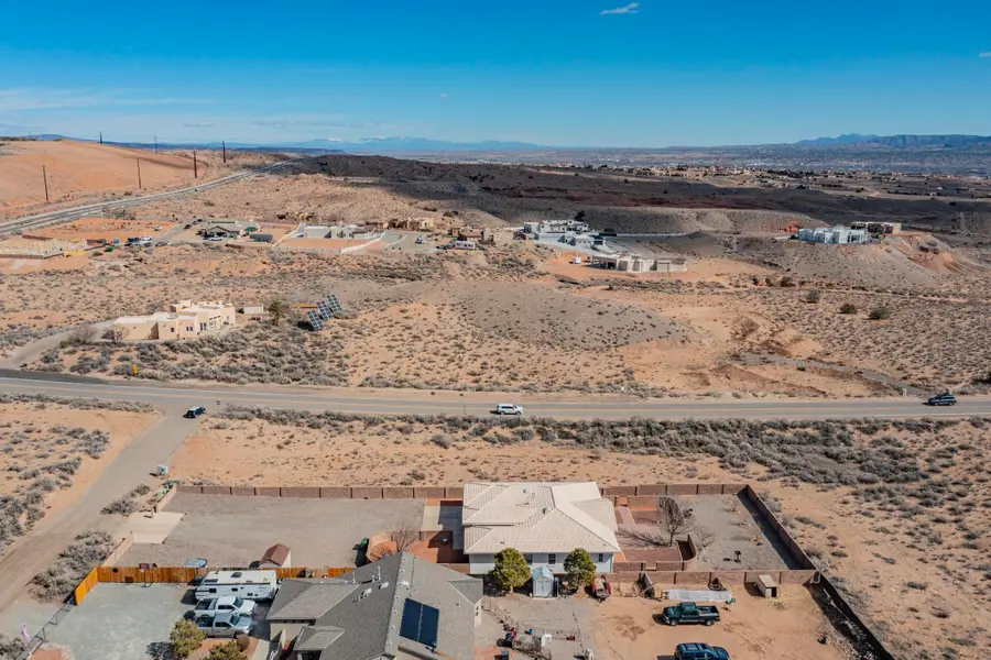 5581 Iris Road Ne, Rio Rancho, NM 87144 - #3