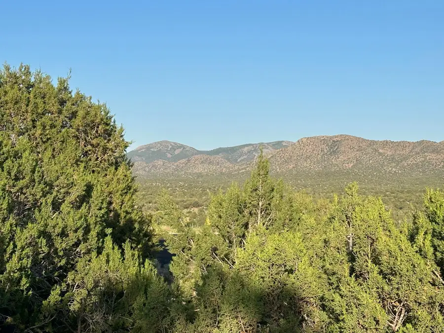 10 Kokopelli Court, Sandia Park, NM 87047 - Image #2