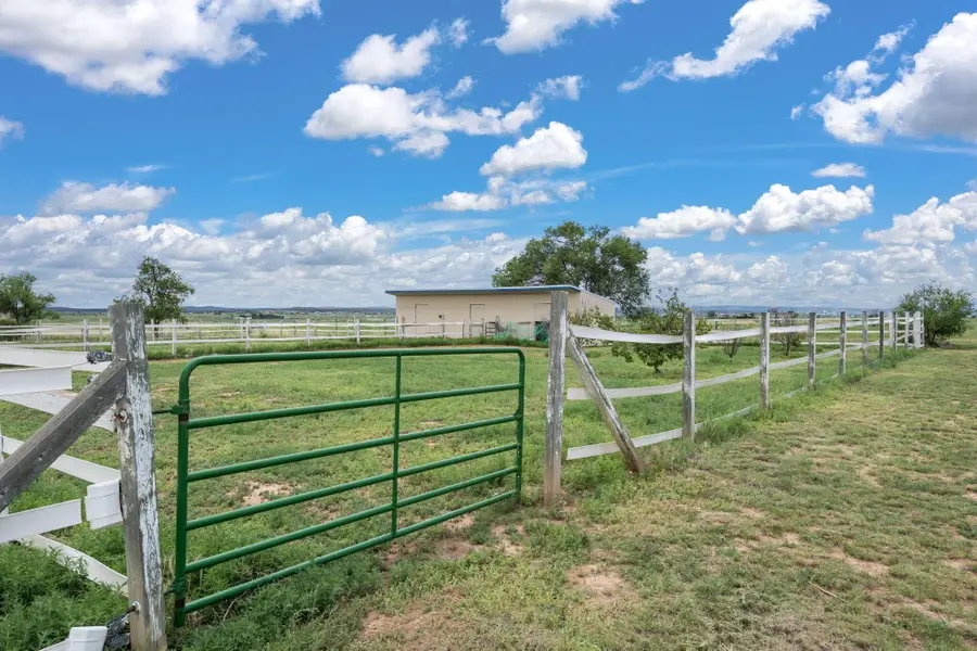626 Dinkle Road, Edgewood, NM 87015 - Image #3