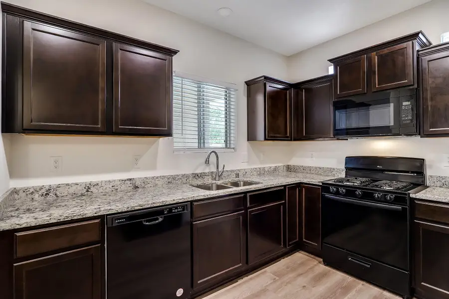 267 San Clemente Avenue Nw, Albuquerque, NM 87107 - Image #2