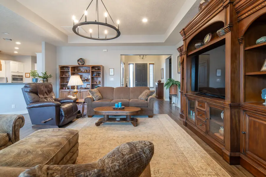 1978 Castle Peak Loop Ne, Rio Rancho, NM 87144 - #2