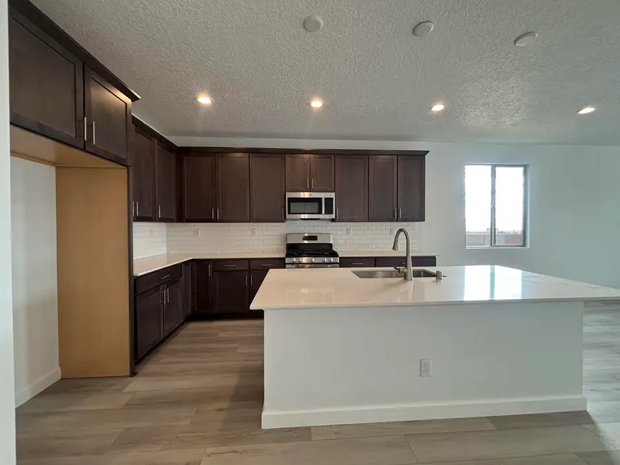 3149 Wolf Tail Loop Ne, Rio Rancho, NM 87144 - #3