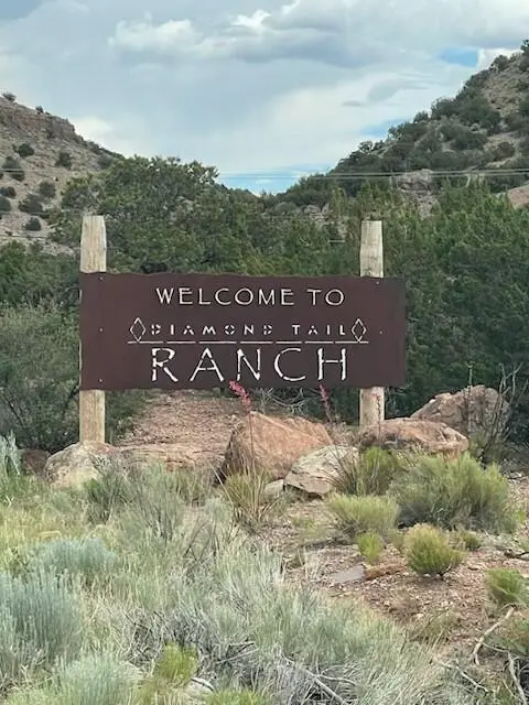 250 Moonlight Ridge Road, Placitas, NM 87043