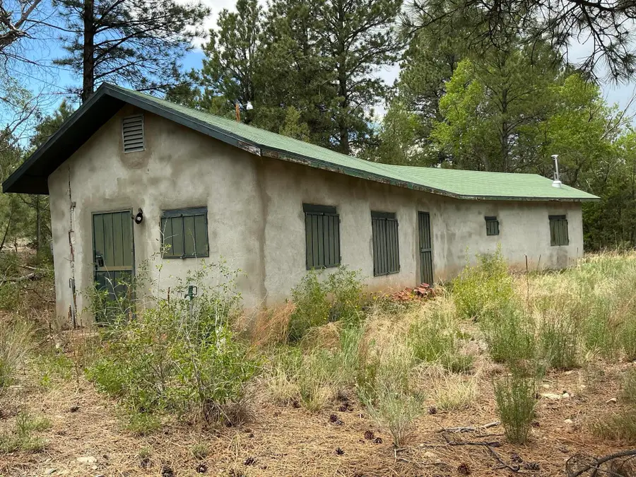 2318 B Old Red River Road, Questa, NM 87556 - Image #2