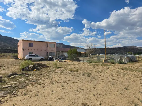 14 Morada, Cubero, NM 87014