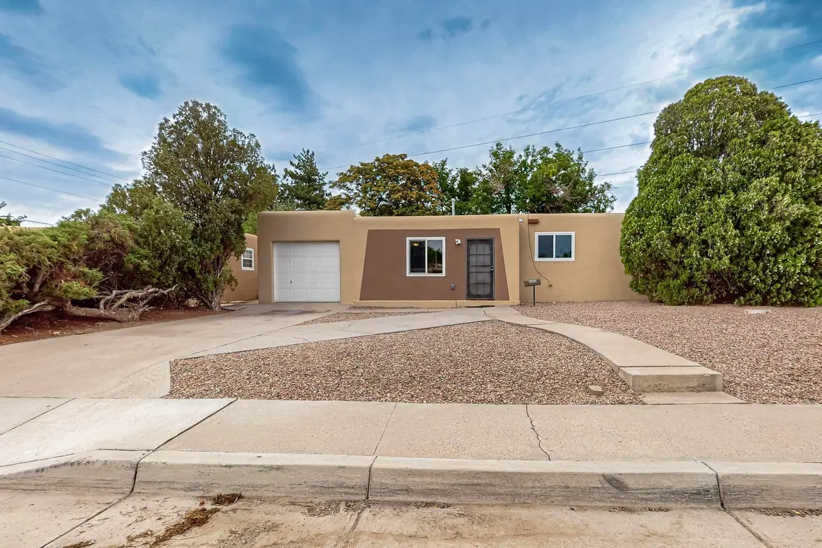 6017 Zimmerman Avenue Ne, Albuquerque, NM 87110 - Image #1