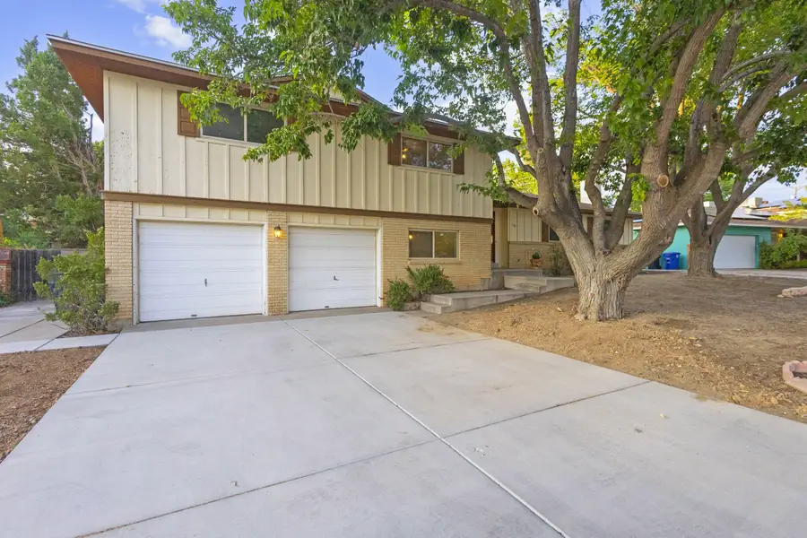 7101 Aztec Road Ne, Albuquerque, NM 87110 - Image #3