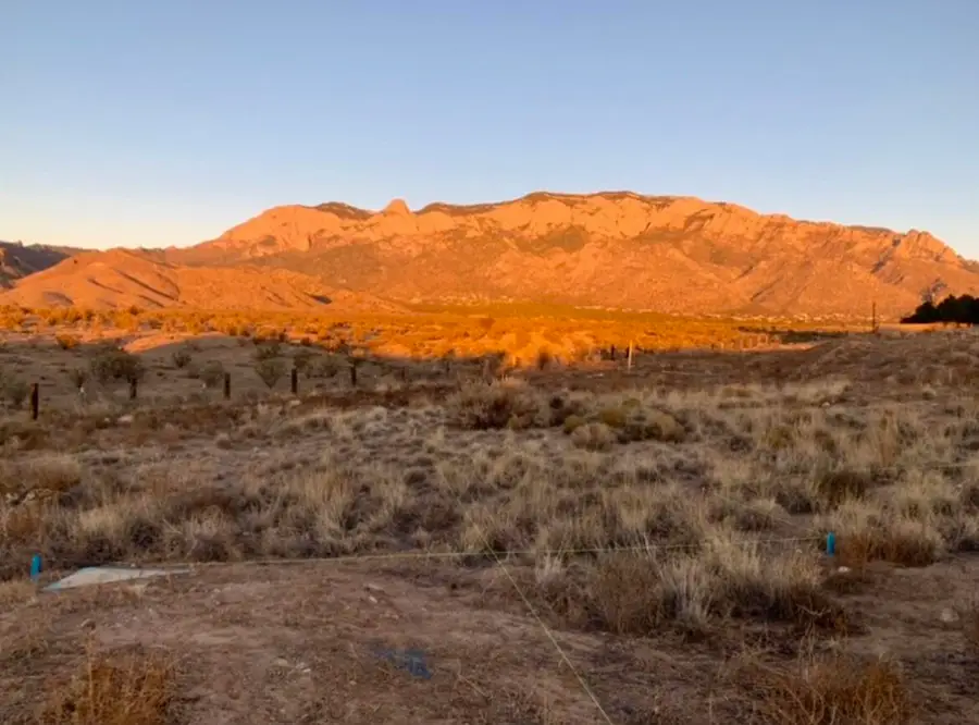 9404 Pamela Marie Way, Albuquerque, NM 87122 - Image #2