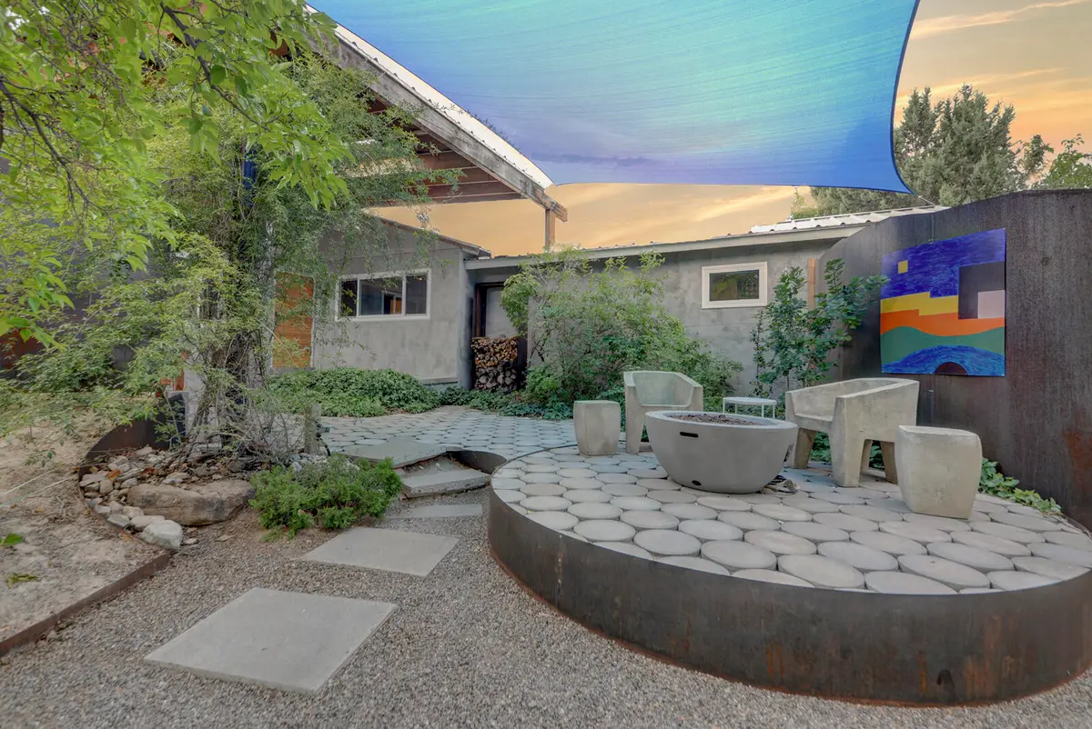 2702 Morrow Road Ne, Albuquerque, NM 87106 - Image #1