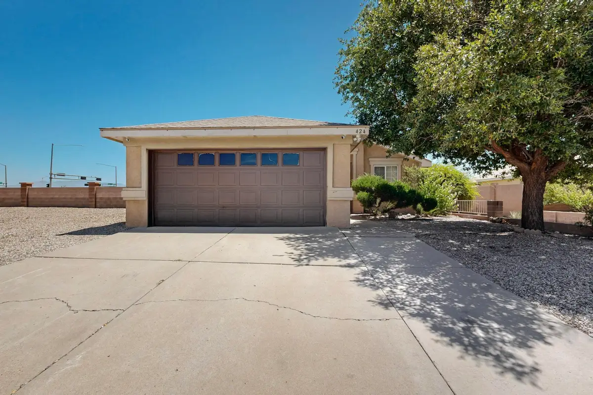 424 Whitethorn Street Sw, Albuquerque, NM 87121 - Image #1