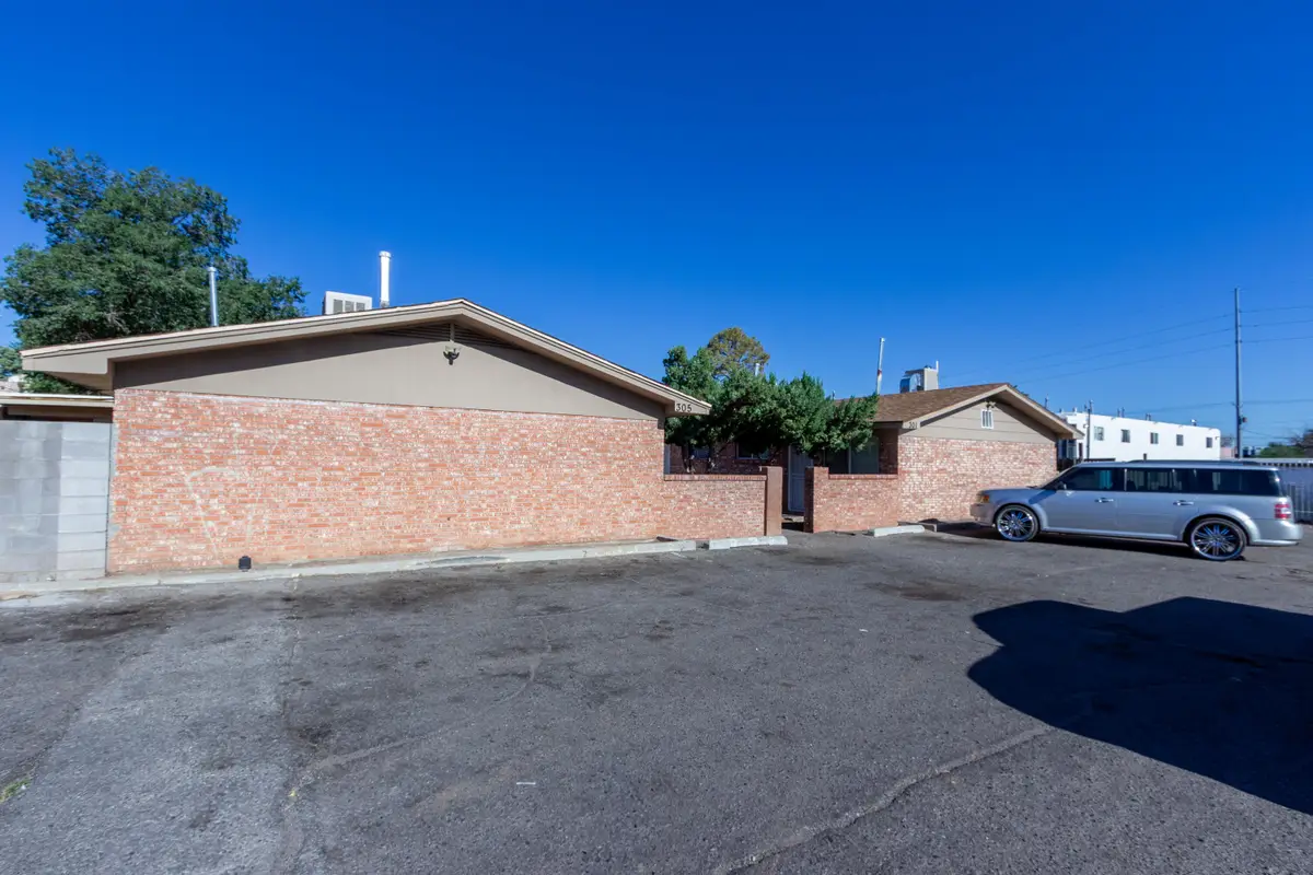 301 Tennessee Street Se, Albuquerque, NM 87108 - Image #1