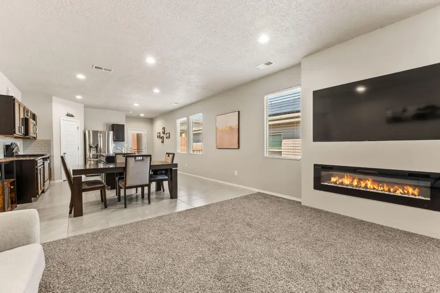 10741 Caresso Loop Sw, Albuquerque, NM 87121 - Image #2