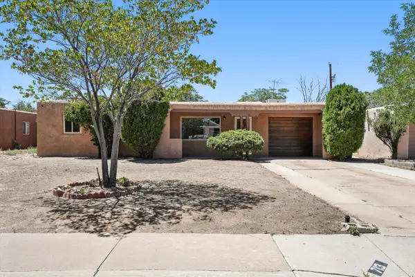713 La Veta Drive, Albuquerque, NM 87108