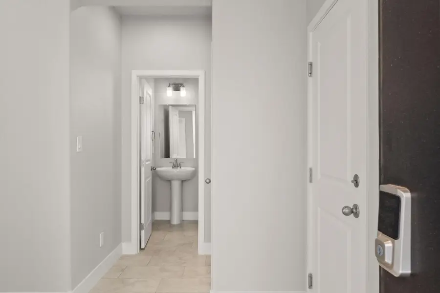 6717 Sydney Drive Ne, Rio Rancho, NM 87144 - Image #2