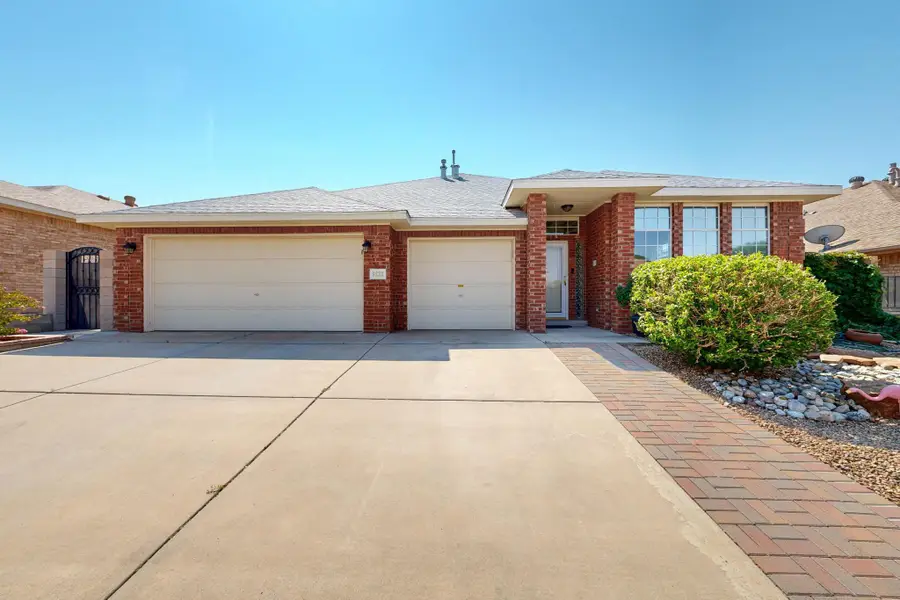 9232 Jill Patricia Street Nw, Albuquerque, NM 87114 - Image #2