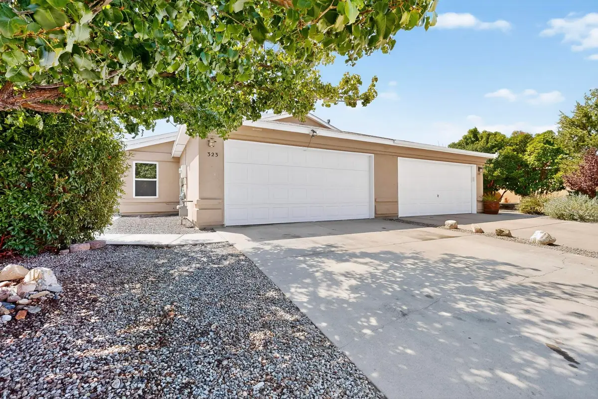 323 Escena Place Se, Albuquerque, NM 87123 - Image #1