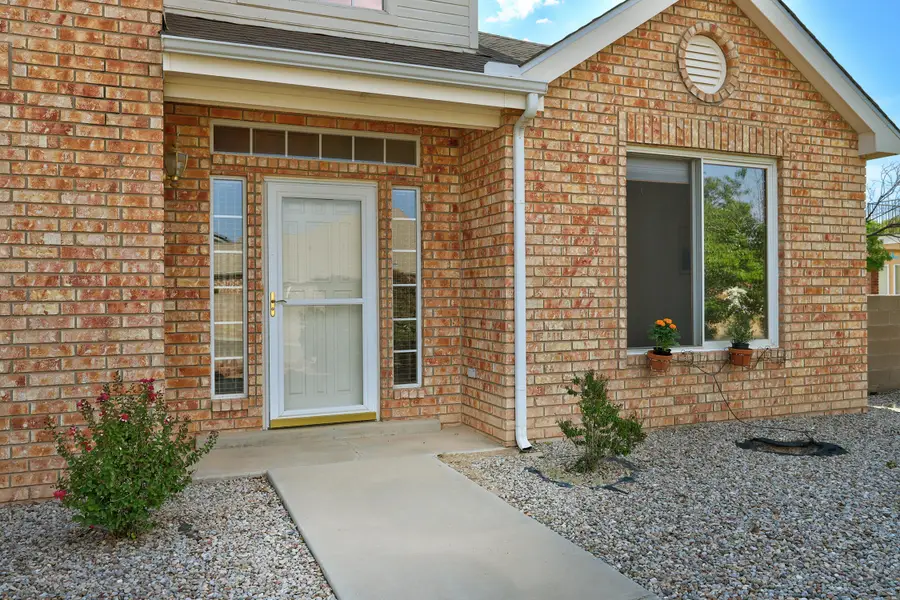 1675 Bosque Vista Loop Nw, Los Lunas, NM 87031 - Image #2