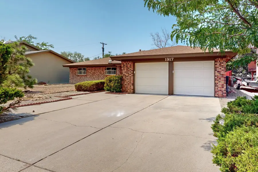 1917 Chelwood Park Boulevard Ne, Albuquerque, NM 87112 - Image #2