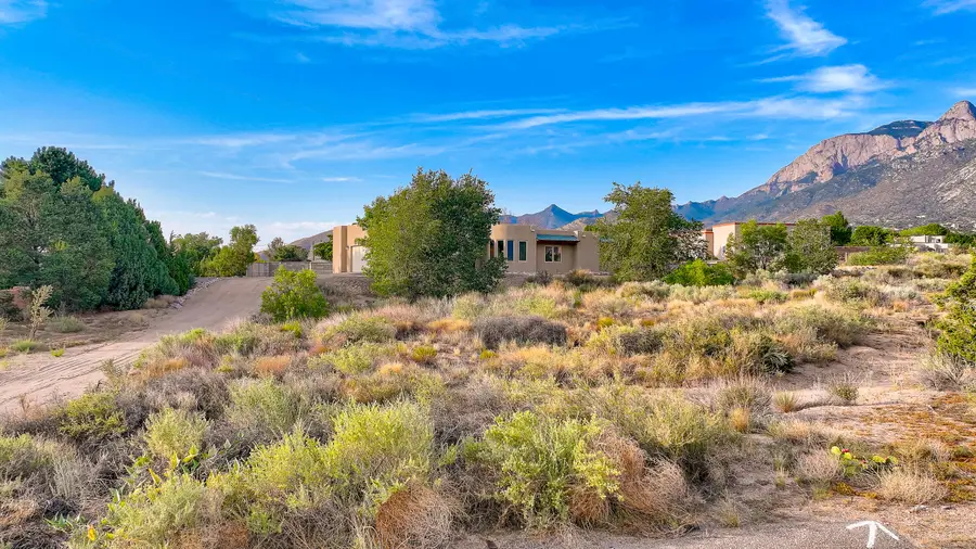 12101 Eagle Rock Avenue Ne, Albuquerque, NM 87122 - Image #3