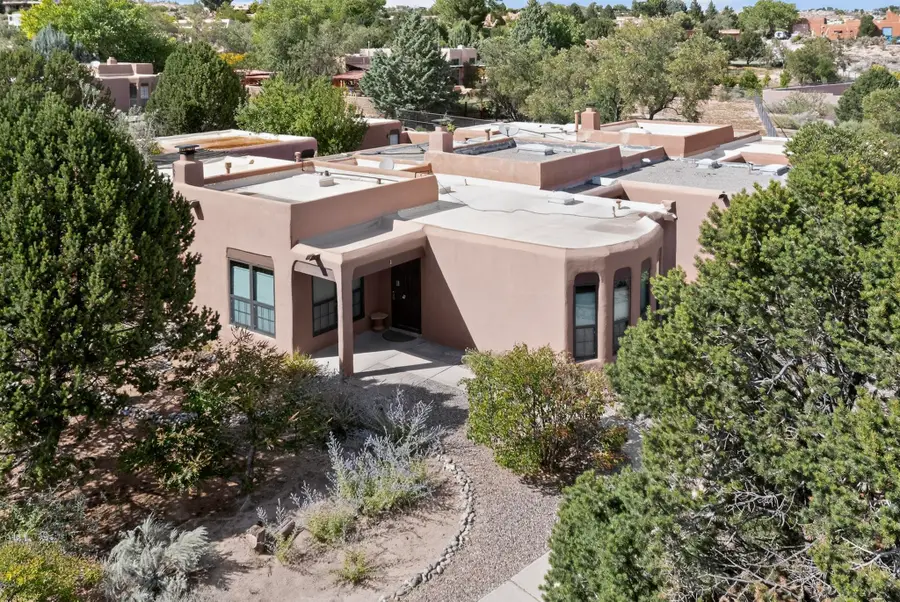 1 Santa Clara Trail, Corrales, NM 87048 - Image #2