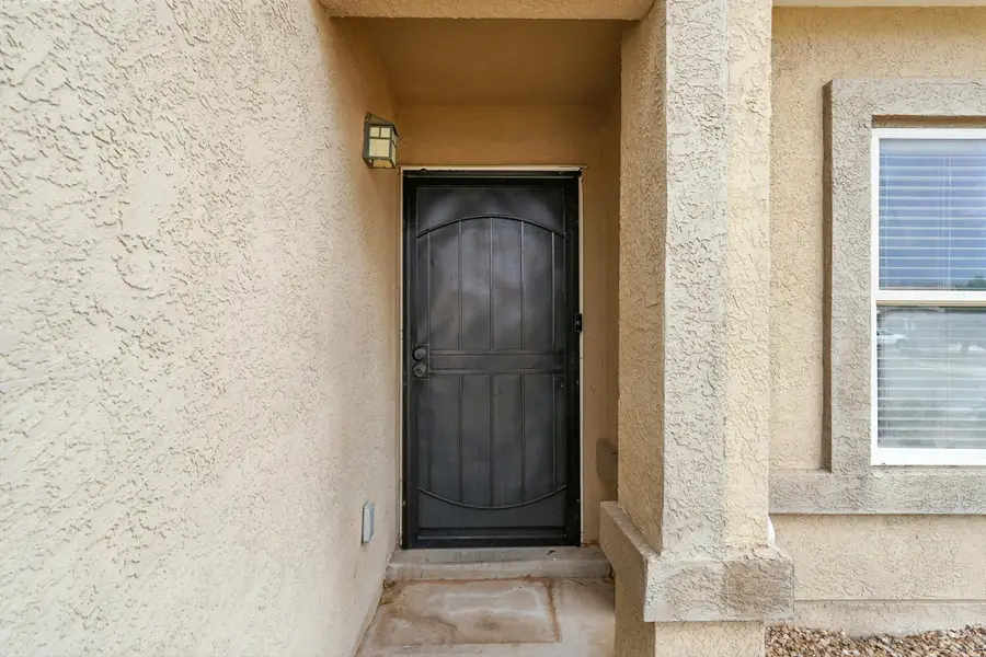 750 Creekside Avenue Sw, Los Lunas, NM 87031 - Image #3