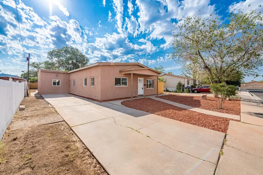 424 Tennessee Street Se, Albuquerque, NM 87108 - Image #2