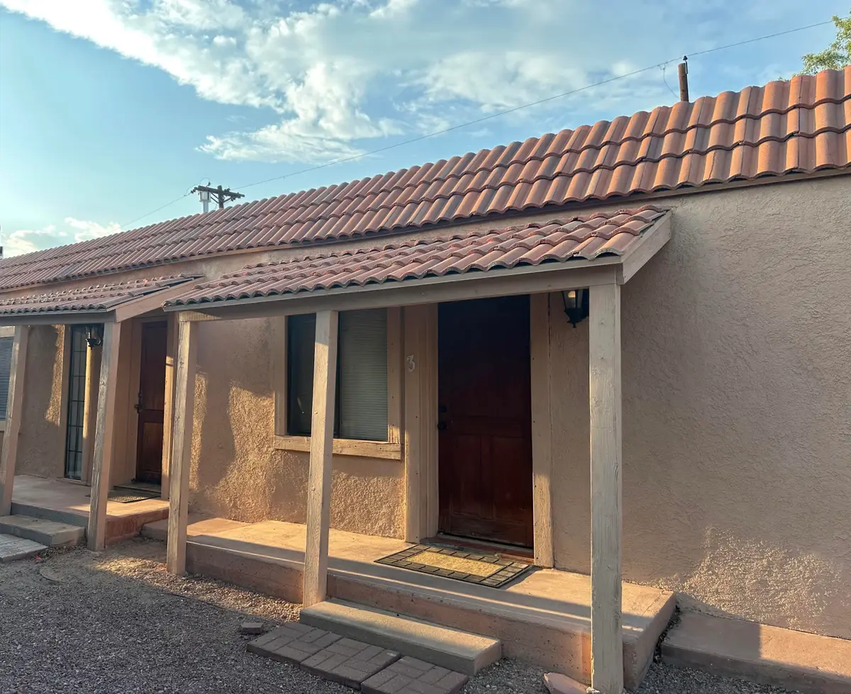 325 San Andres Avenue Nw, Albuquerque, NM 87107 - Image #1