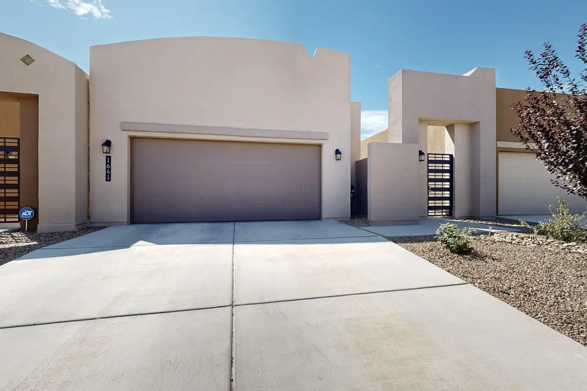 1641 Tierra Verde Loop Nw, Los Lunas, NM 87031 - Image #1