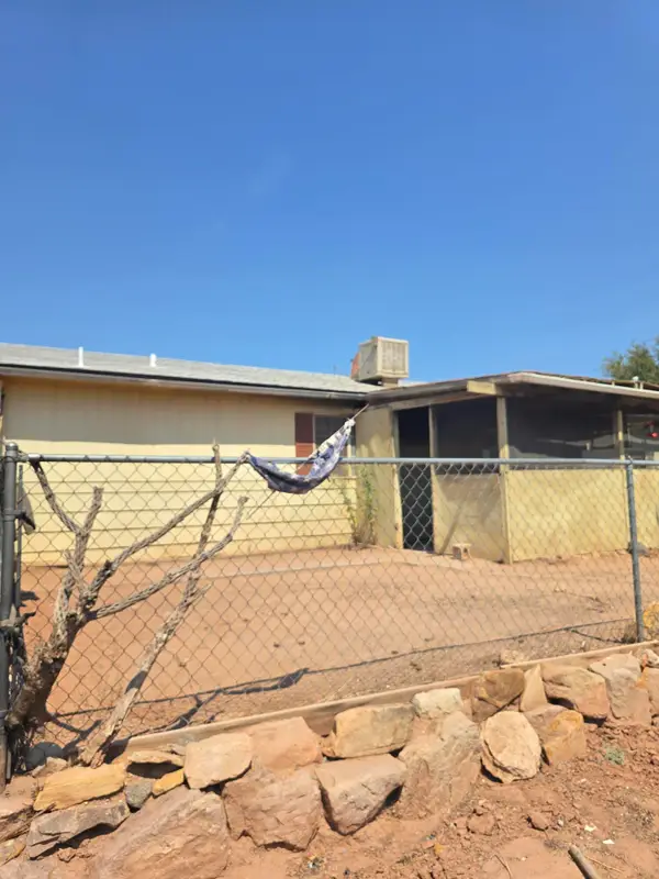 612 Highway 4, San Ysidro, NM 87053