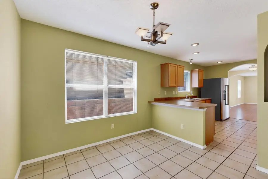 8415 Crimson Ave Nw, Albuquerque, NM 87120 - Image #3