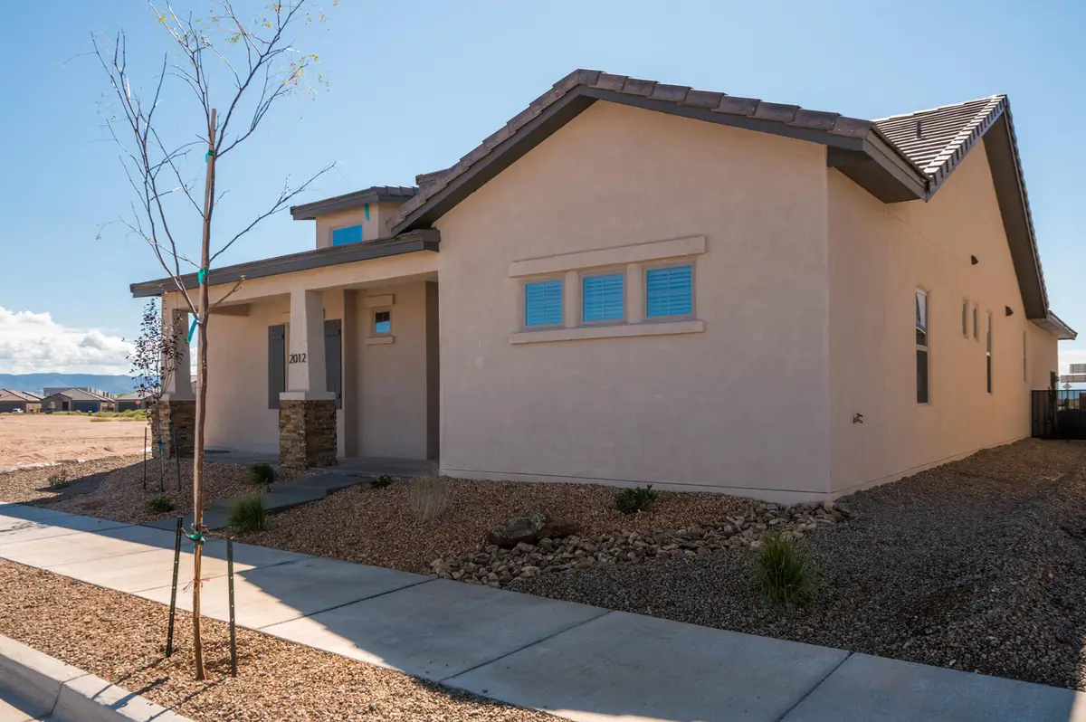 2012 Dekooning Avenue Se, Albuquerque, NM 87106 - Image #1