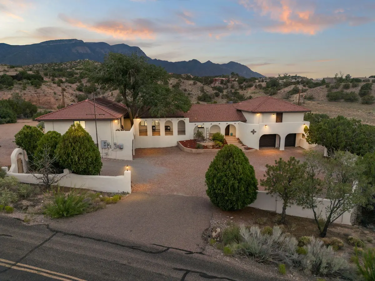 20 Canon Del Agua Road, Placitas, NM 87043 - Image #1