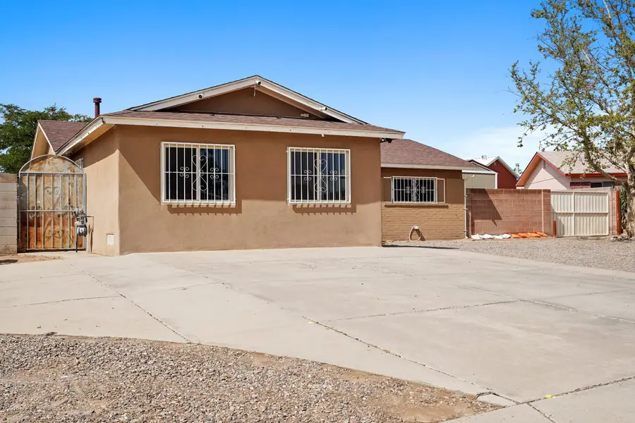 8600 Kimela Court Sw, Albuquerque, NM 87121 - Image #2
