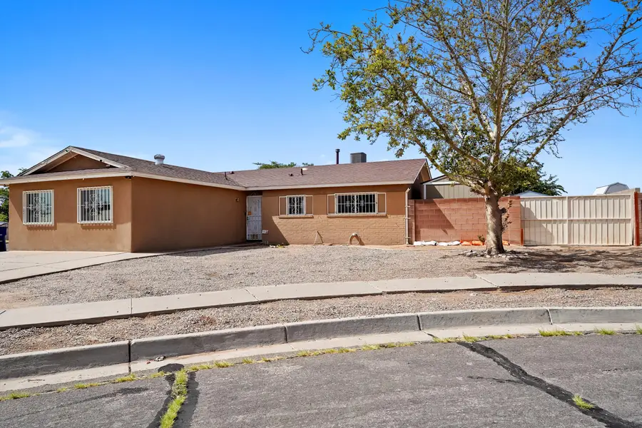 8600 Kimela Court Sw, Albuquerque, NM 87121 - Image #3