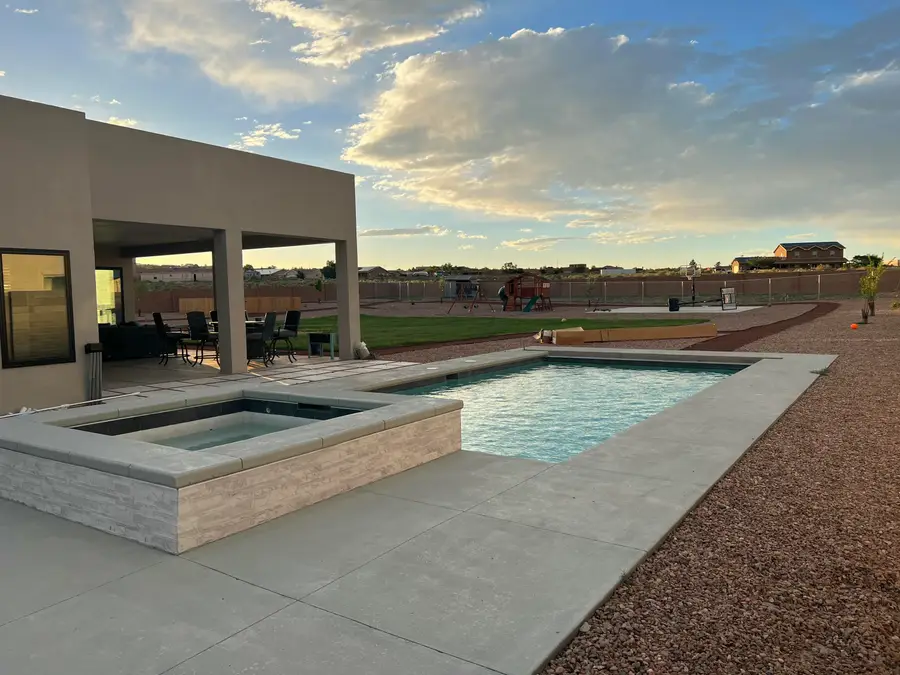 1841 17th Avenue Se, Rio Rancho, NM 87124 - Image #3