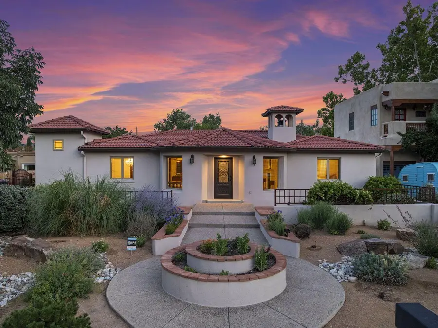 1702 Park Avenue Sw, Albuquerque, NM 87104 - Image #2